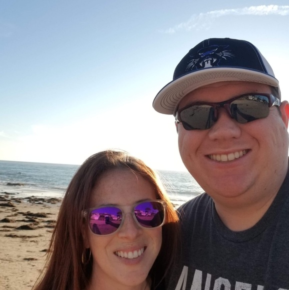 Meet your Posher, Caitlin - Picture 1 of 1